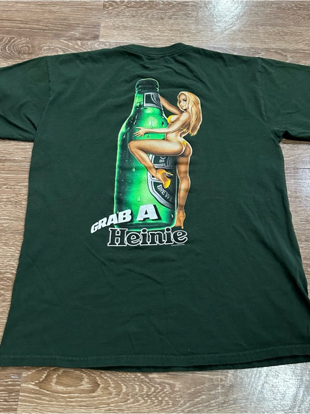 Vintage Heineken Advertising T-Shirt "Grab A Heine" Green Promo Pin Up Girl